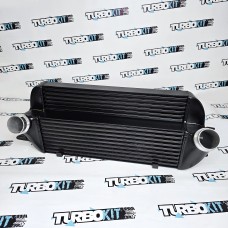 Интеркулер BMW F07 F10 F11 520i 528i для STAGE 1-2-3 Интеркулер BMW F07 F10 F11 520i 528i для STAGE 1-2-3